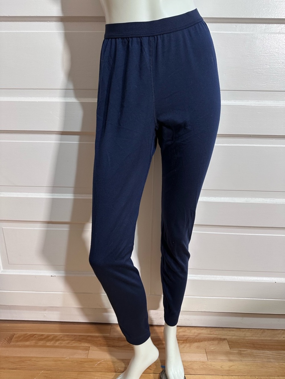 Patagonia Women Midweight Capilene Base Layer Bottoms Leggings Size M Navy Blue